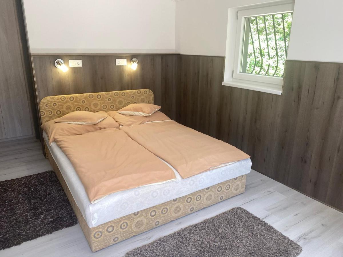 Holiday Apartmanhaz Balatonfüred Buitenkant foto
