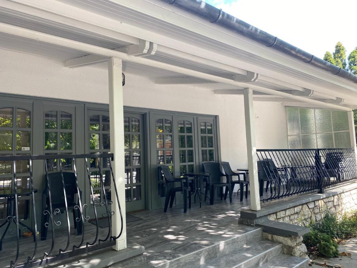 Holiday Apartmanhaz Balatonfüred Buitenkant foto